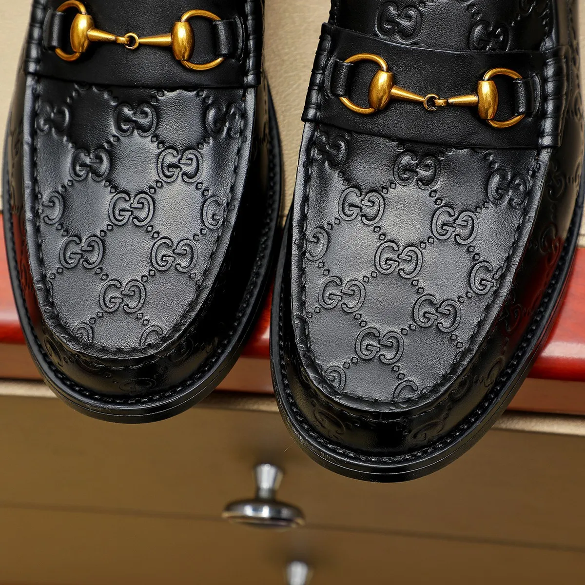 Factory price 440 💰💰Gucci official website men's business formal leather shoes update💥Hong Kong counter synchronized new style💥completely one-to-one replica shipment👍zero difference in counter quality 0⃣️all made of imported first-layer cowhide leather with original hardware buckle➕water-dyed🐂made of leather lining, black, matching size 38-45...